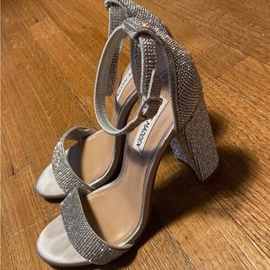 Steve Madden silver sparkly heels. Size 7.5